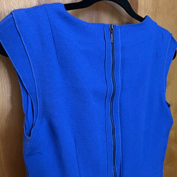NWT! Brilliant Royal Blue Capped Sleeve Dress // H&M Women's Size 10 - Picture 4 of 7